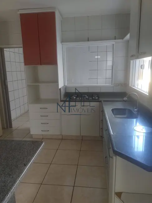 Foto 9 de Casa com 5 quartos à venda, 210m2 em Jardim Atlântico, Goiania - GO