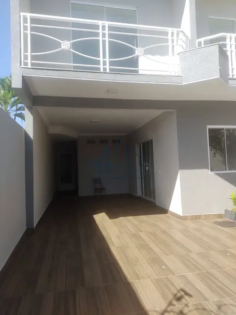 Foto 5 de Casa com 5 quartos à venda, 210m2 em Jardim Atlântico, Goiania - GO