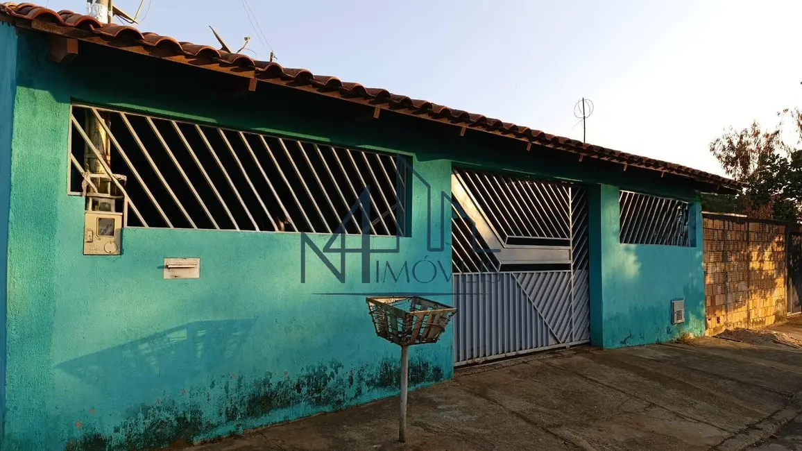 Foto 1 de Casa com 3 quartos à venda, 250m2 em Industrial Santo Antônio, Aparecida De Goiania - GO