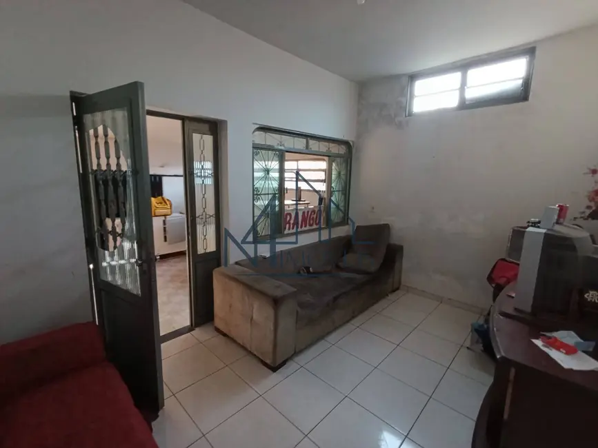 Foto 4 de Casa com 3 quartos à venda, 250m2 em Industrial Santo Antônio, Aparecida De Goiania - GO