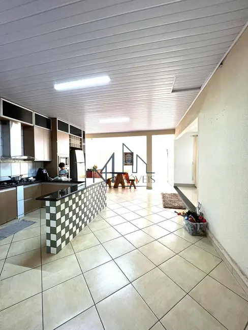 Foto 9 de Casa com 3 quartos à venda, 360m2 em Jardim Balneário Meia Ponte, Goiania - GO