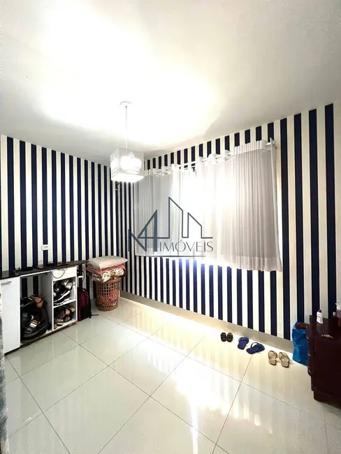 Foto 7 de Casa com 3 quartos à venda, 360m2 em Jardim Balneário Meia Ponte, Goiania - GO