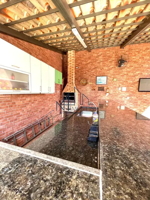 Foto 3 de Casa com 3 quartos à venda, 360m2 em Jardim Balneário Meia Ponte, Goiania - GO