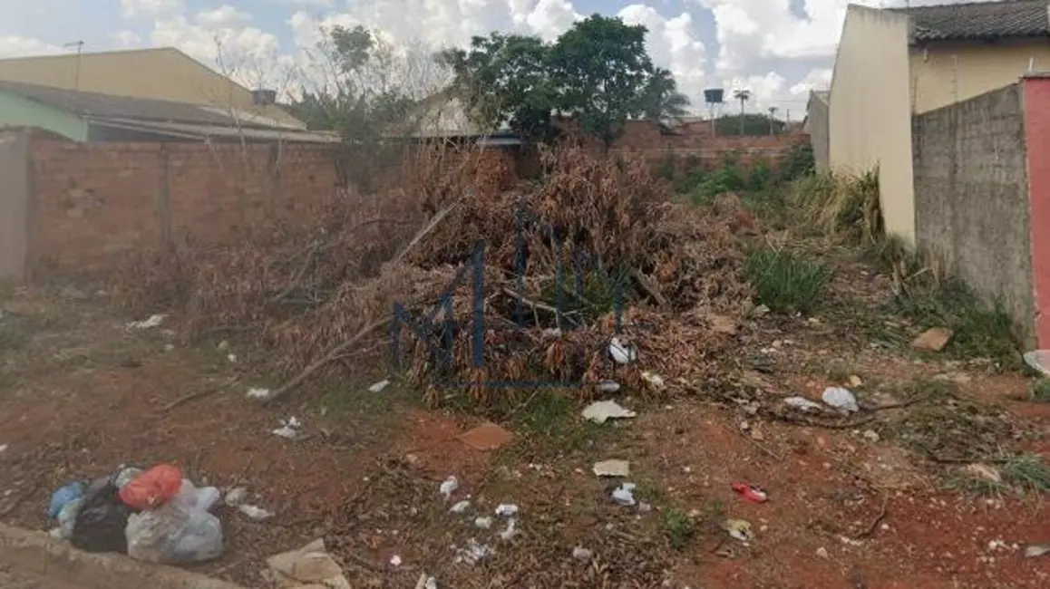 Foto 1 de Terreno / Lote à venda, 364m2 em Parque Montreal, Aparecida De Goiania - GO