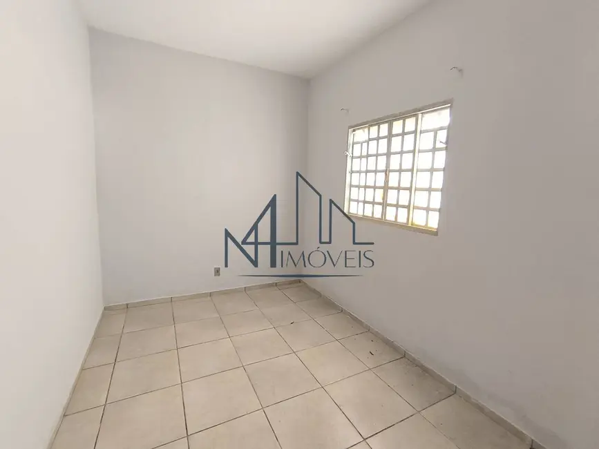 Foto 9 de Casa com 2 quartos à venda, 366m2 em Parque Montreal, Aparecida De Goiania - GO