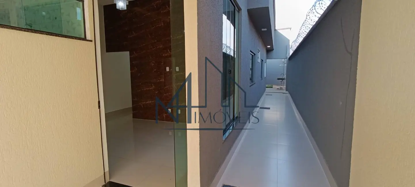 Foto 4 de Casa com 3 quartos à venda, 185m2 em Jardim Cristalino, Aparecida De Goiania - GO