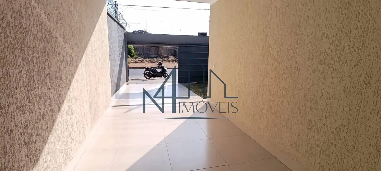 Foto 5 de Casa com 3 quartos à venda, 185m2 em Jardim Cristalino, Aparecida De Goiania - GO