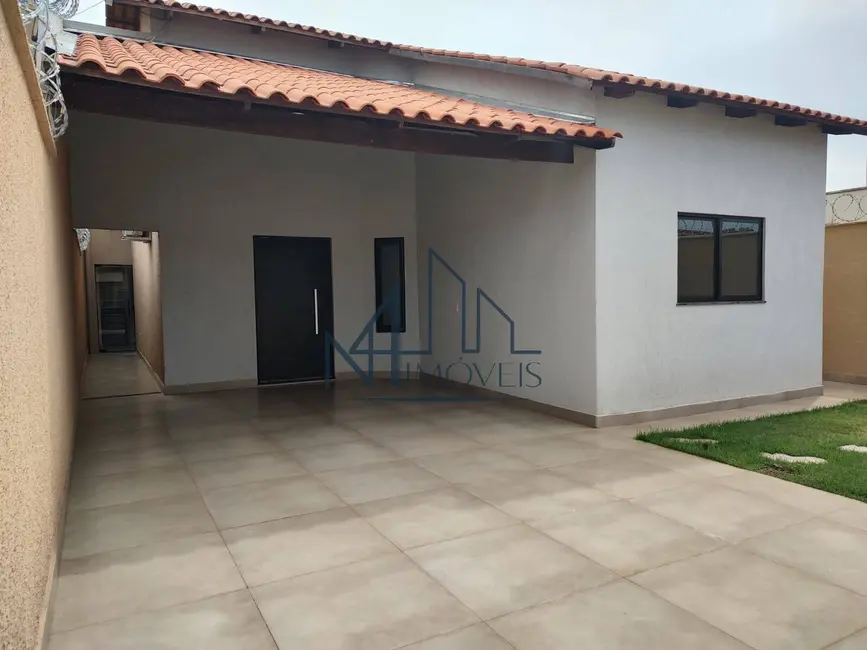 Foto 1 de Casa com 3 quartos à venda, 240m2 em Residencial Canadá, Goiania - GO