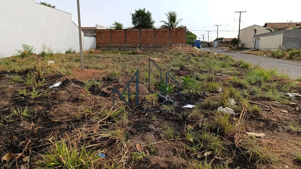 Foto 1 de Terreno / Lote à venda, 438m2 em Residencial Caraíbas, Aparecida De Goiania - GO