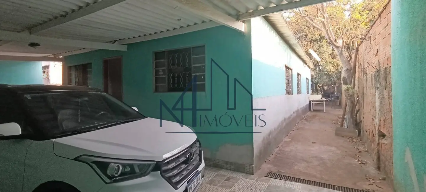 Foto 1 de Casa com 4 quartos à venda, 500m2 em Independência, Aparecida De Goiania - GO