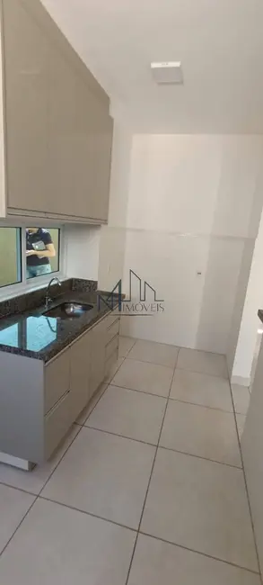 Sobrado com 2 quartos à venda, 180m2 em Setor Serra Dourada - 3ª Etapa, Aparecida De Goiania - GO - imagem 6 Foto 6 de Sobrado com 2 quartos à venda, 180m2 em Setor Serra Dourada - 3ª Etapa, Aparecida De Goiania - GO