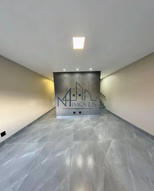 Foto 8 de Sobrado com 3 quartos à venda, 180m2 em Garavelo Residencial Park, Aparecida De Goiania - GO