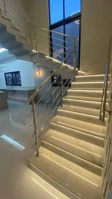 Foto 4 de Sobrado com 3 quartos à venda, 312m2 em Aparecida De Goiania - GO