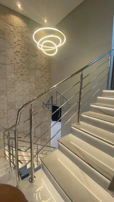 Foto 6 de Sobrado com 3 quartos à venda, 312m2 em Aparecida De Goiania - GO