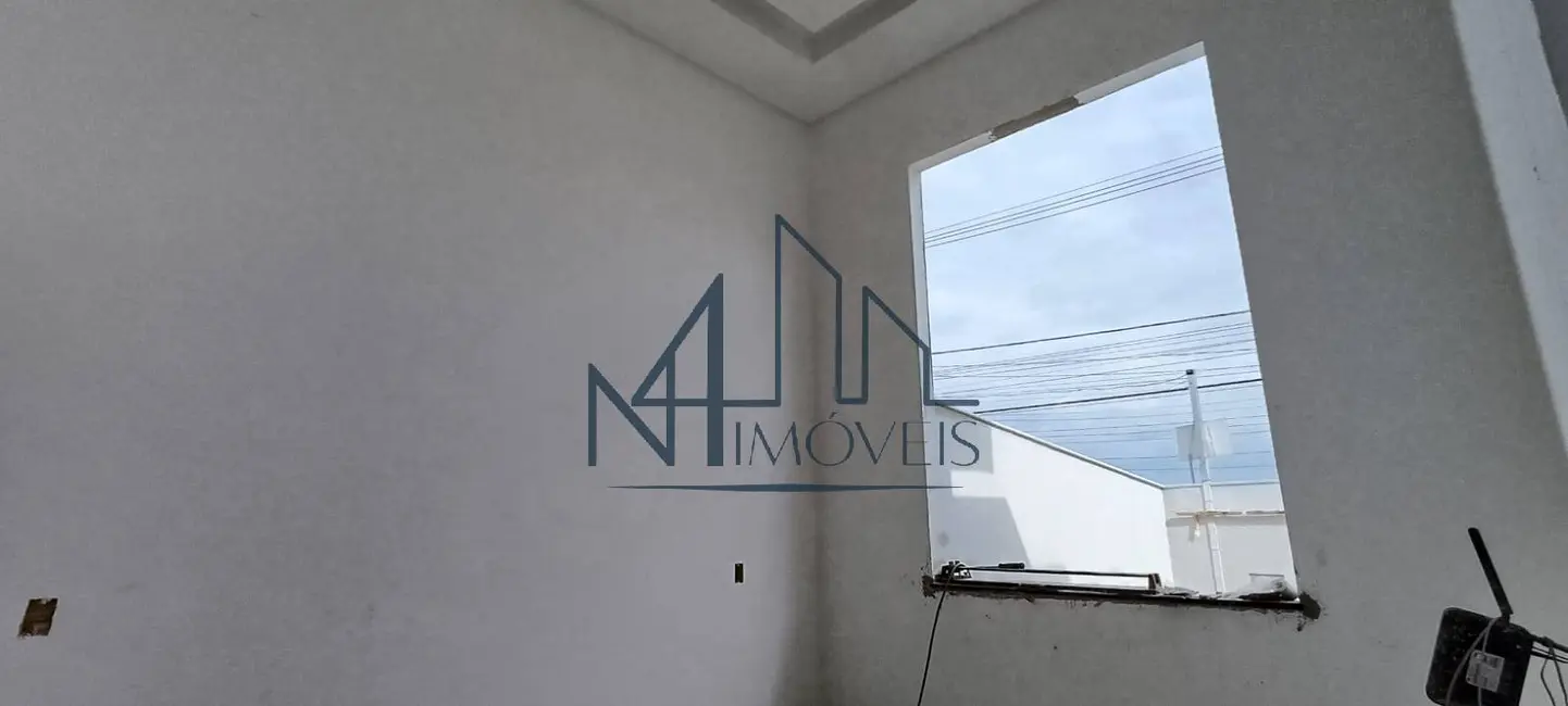 Casa com 3 quartos à venda, 188m2 em Pontal Sul - Acréscimo, Aparecida De Goiania - GO - imagem 4 Foto 4 de Casa com 3 quartos à venda, 188m2 em Pontal Sul - Acréscimo, Aparecida De Goiania - GO