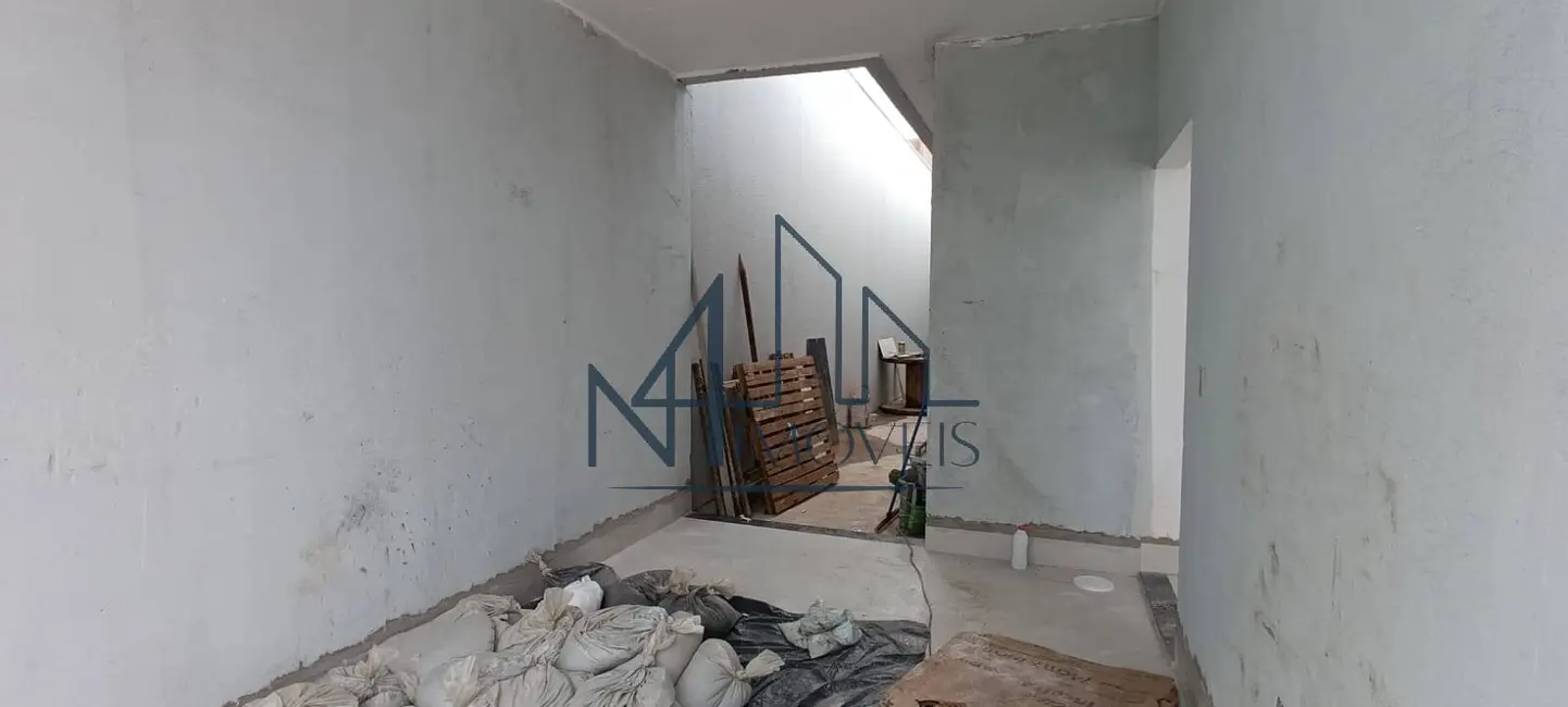 Casa com 3 quartos à venda, 188m2 em Pontal Sul - Acréscimo, Aparecida De Goiania - GO - imagem 3 Foto 3 de Casa com 3 quartos à venda, 188m2 em Pontal Sul - Acréscimo, Aparecida De Goiania - GO