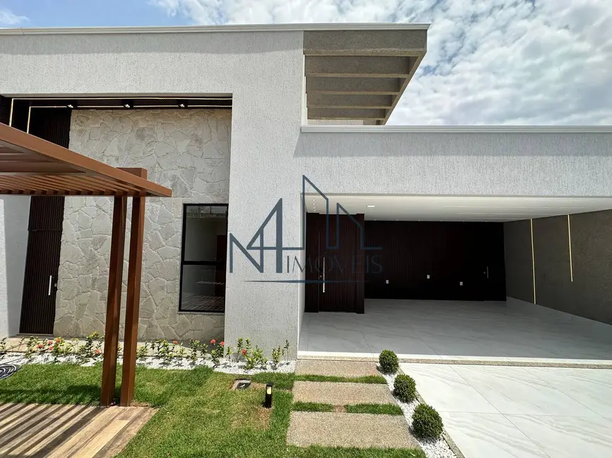 Casa com 4 quartos à venda, 385m2 em Jardim América, Goiania - GO - imagem 2 Foto 2 de Casa com 4 quartos à venda, 385m2 em Jardim América, Goiania - GO