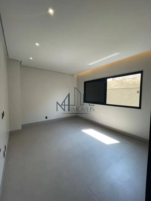 Foto 6 de Sobrado com 5 quartos à venda, 315m2 em Residencial Araguaia, Aparecida De Goiania - GO