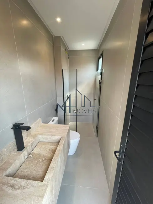 Foto 8 de Sobrado com 5 quartos à venda, 315m2 em Residencial Araguaia, Aparecida De Goiania - GO