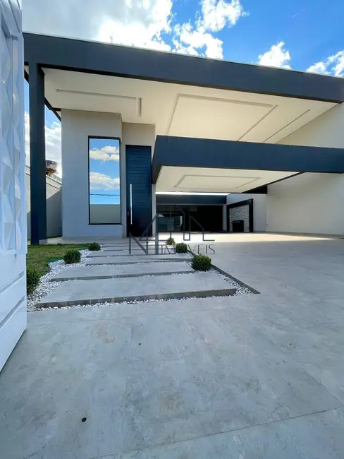 Foto 1 de Casa com 3 quartos à venda, 445m2 em Anhanguera, Goiania - GO