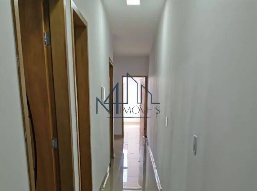 Casa com 3 quartos à venda, 180m2 em Residencial Marília, Senador Canedo - GO - imagem 8 Foto 8 de Casa com 3 quartos à venda, 180m2 em Residencial Marília, Senador Canedo - GO