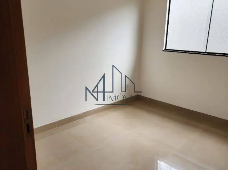 Casa com 3 quartos à venda, 180m2 em Residencial Marília, Senador Canedo - GO - imagem 5 Foto 5 de Casa com 3 quartos à venda, 180m2 em Residencial Marília, Senador Canedo - GO