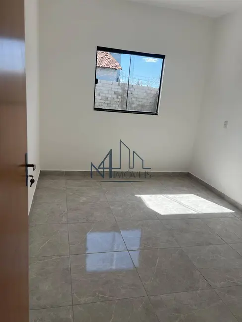 Casa com 2 quartos à venda, 153m2 em Vale do Sol, Aparecida De Goiania - GO - imagem 4 Foto 4 de Casa com 2 quartos à venda, 153m2 em Vale do Sol, Aparecida De Goiania - GO