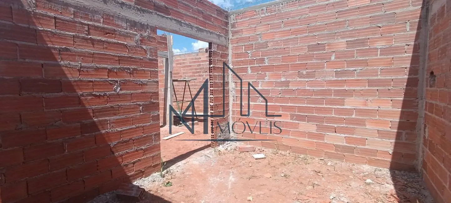 Casa com 3 quartos à venda, 237m2 em Jardim Ipiranga - Continuação, Aparecida De Goiania - GO - imagem 3 Foto 3 de Casa com 3 quartos à venda, 237m2 em Jardim Ipiranga - Continuação, Aparecida De Goiania - GO