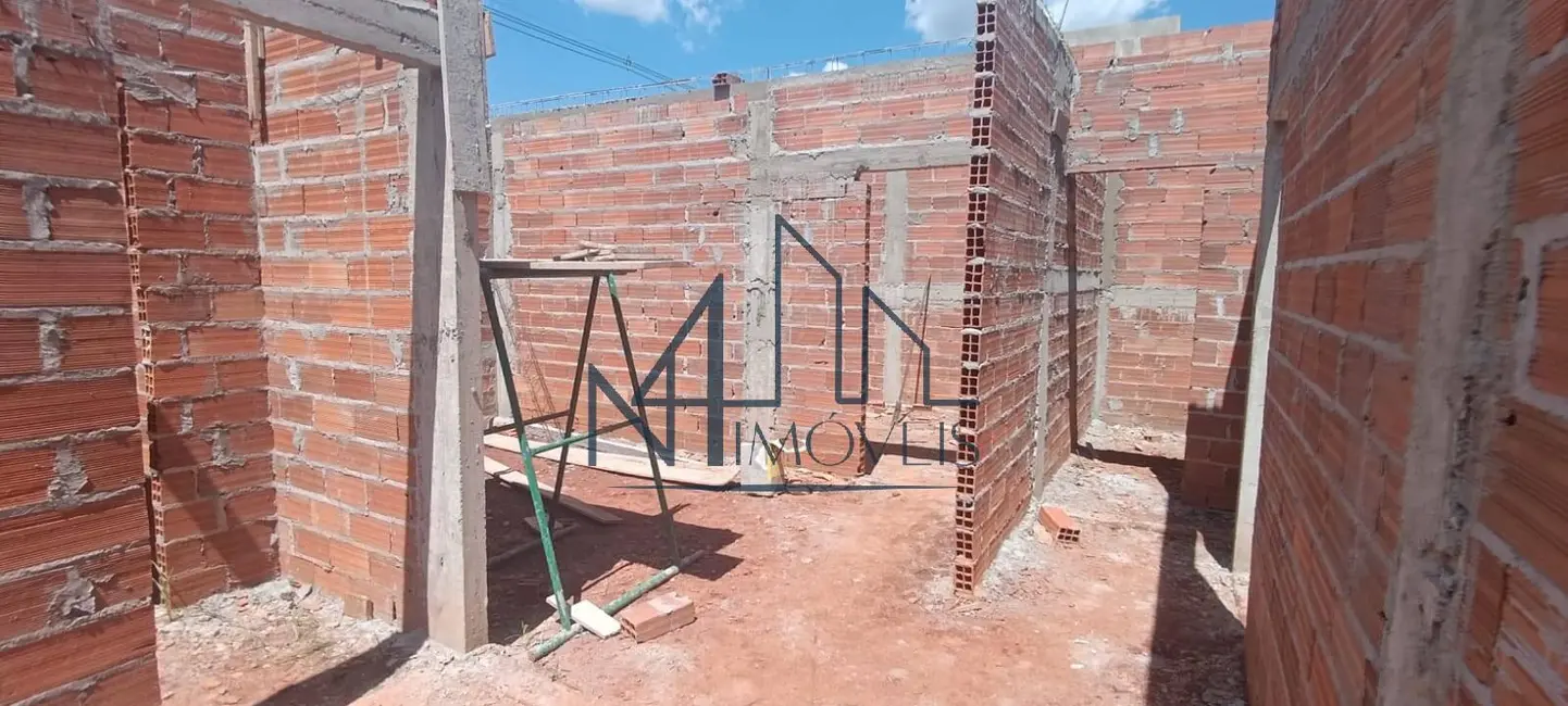 Casa com 3 quartos à venda, 237m2 em Jardim Ipiranga - Continuação, Aparecida De Goiania - GO - imagem 5 Foto 5 de Casa com 3 quartos à venda, 237m2 em Jardim Ipiranga - Continuação, Aparecida De Goiania - GO