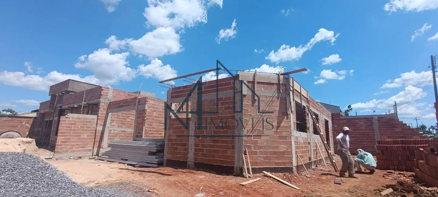 Foto 2 de Casa com 3 quartos à venda, 237m2 em Jardim Ipiranga - Continuação, Aparecida De Goiania - GO