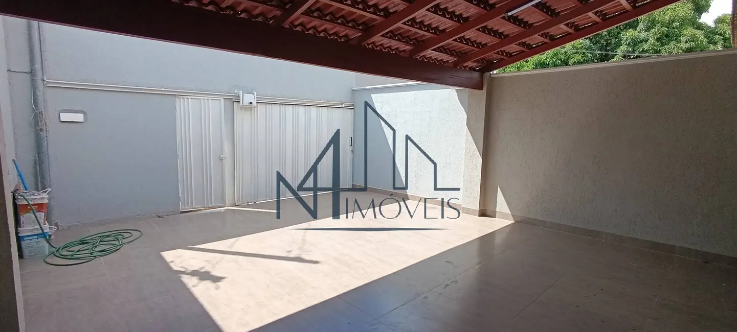 Foto 4 de Casa com 3 quartos à venda, 180m2 em Papillon Park - Complemento, Aparecida De Goiania - GO