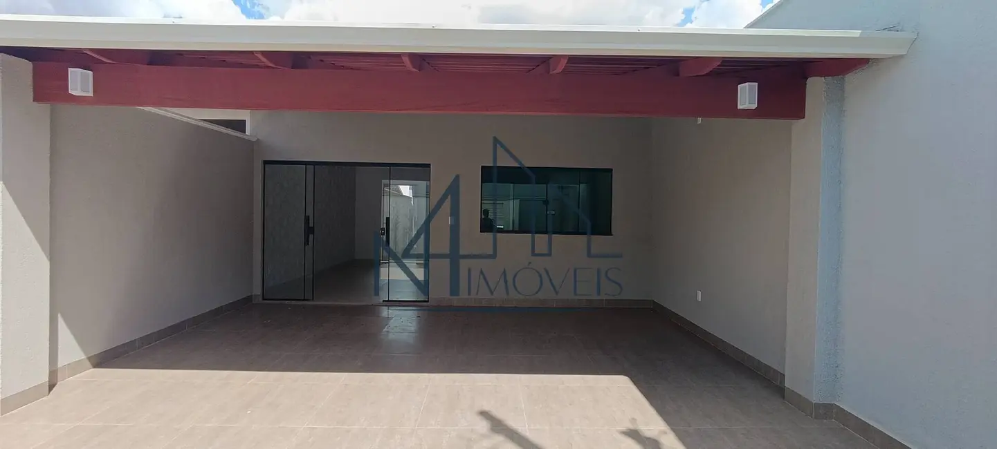 Foto 2 de Casa com 3 quartos à venda, 180m2 em Papillon Park - Complemento, Aparecida De Goiania - GO