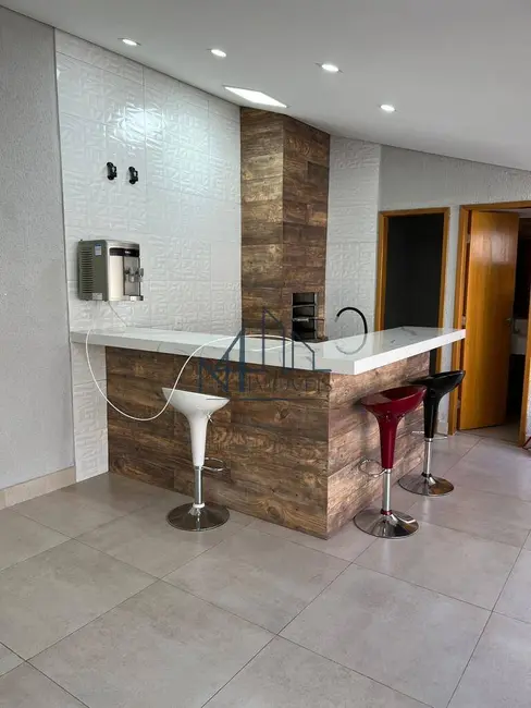 Foto 8 de Casa com 3 quartos à venda, 220m2 em Parque Primavera, Aparecida De Goiania - GO