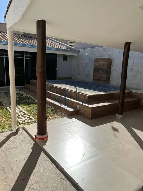 Foto 1 de Casa com 3 quartos à venda, 220m2 em Parque Primavera, Aparecida De Goiania - GO