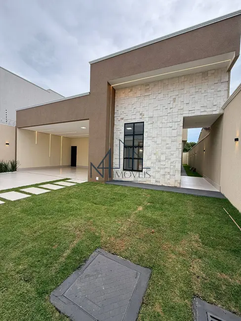 Foto 1 de Casa com 4 quartos à venda, 385m2 em Ilda, Aparecida De Goiania - GO