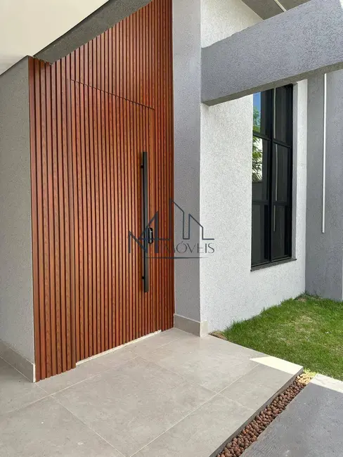 Foto 4 de Casa com 3 quartos à venda, 360m2 em Jardim Cristalino, Aparecida De Goiania - GO