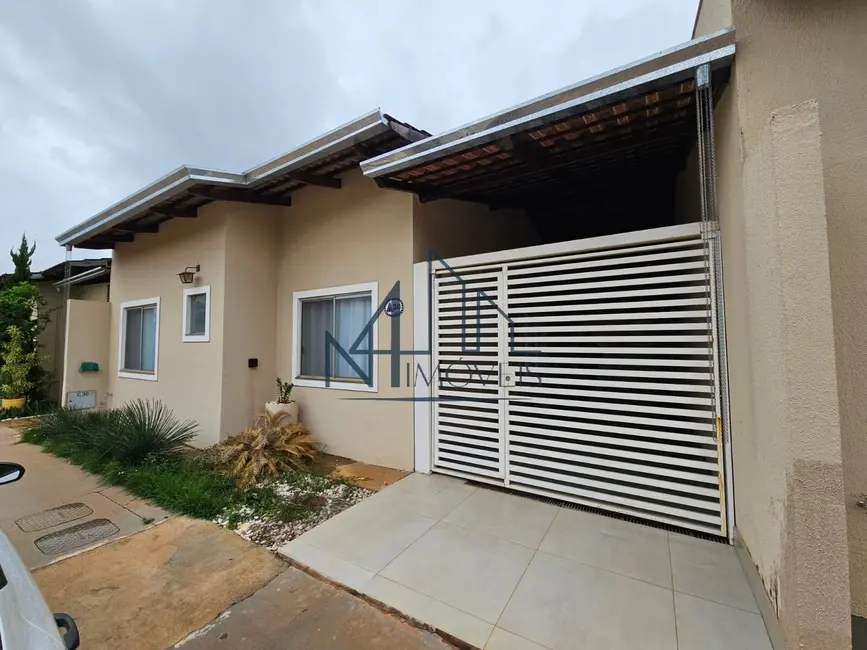 Foto 3 de Casa com 3 quartos à venda em Chácaras São Pedro, Aparecida De Goiania - GO