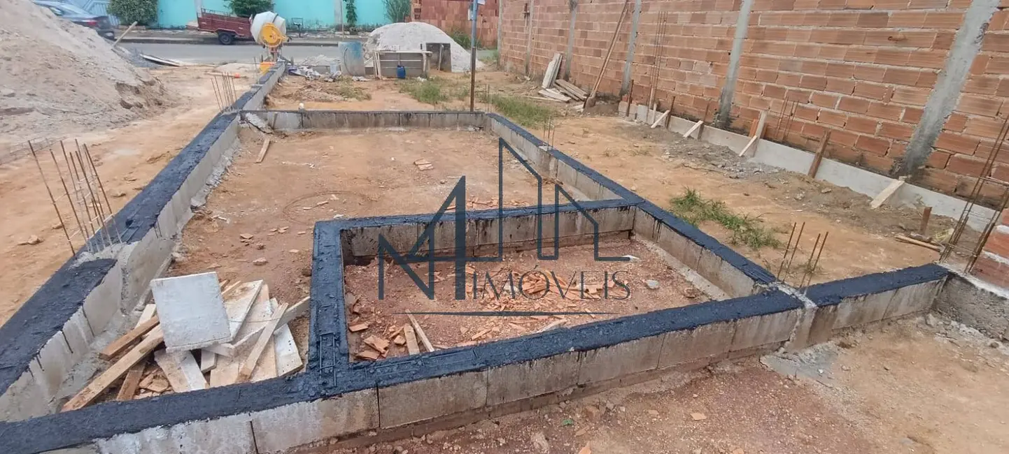 Foto 2 de Casa com 3 quartos à venda, 270m2 em Independência, Aparecida De Goiania - GO