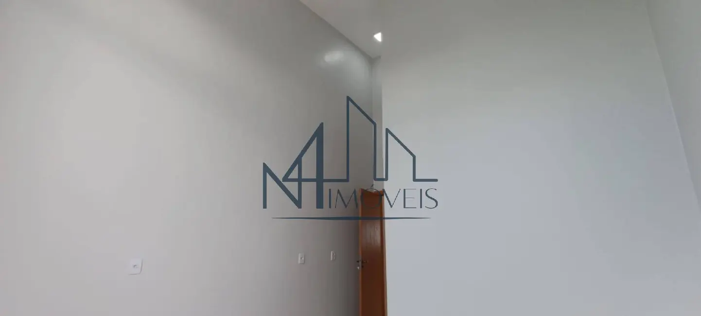 Casa com 3 quartos à venda, 238m2 em Vila Oliveira, Aparecida De Goiania - GO - imagem 8 Foto 8 de Casa com 3 quartos à venda, 238m2 em Vila Oliveira, Aparecida De Goiania - GO