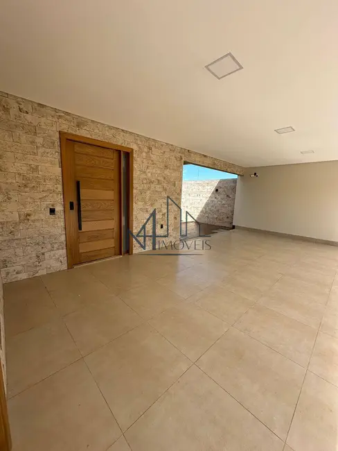 Foto 3 de Casa com 3 quartos à venda, 360m2 em Setor Cristina II Expansão, Trindade - GO