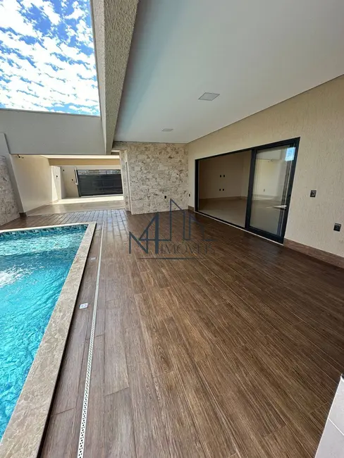 Foto 5 de Casa com 3 quartos à venda, 360m2 em Setor Cristina II Expansão, Trindade - GO