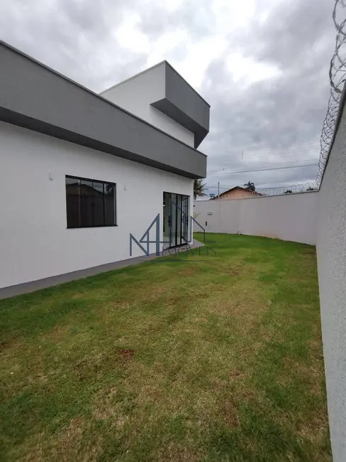 Foto 3 de Casa com 3 quartos à venda, 236m2 em Setor Orientville, Goiania - GO