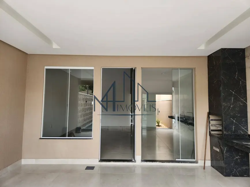 Casa com 3 quartos à venda, 190m2 em Residencial Jardim Canedo, Senador Canedo - GO - imagem 4 Foto 4 de Casa com 3 quartos à venda, 190m2 em Residencial Jardim Canedo, Senador Canedo - GO