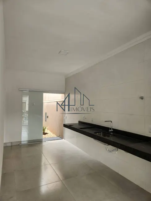 Casa com 3 quartos à venda, 190m2 em Residencial Jardim Canedo, Senador Canedo - GO - imagem 6 Foto 6 de Casa com 3 quartos à venda, 190m2 em Residencial Jardim Canedo, Senador Canedo - GO