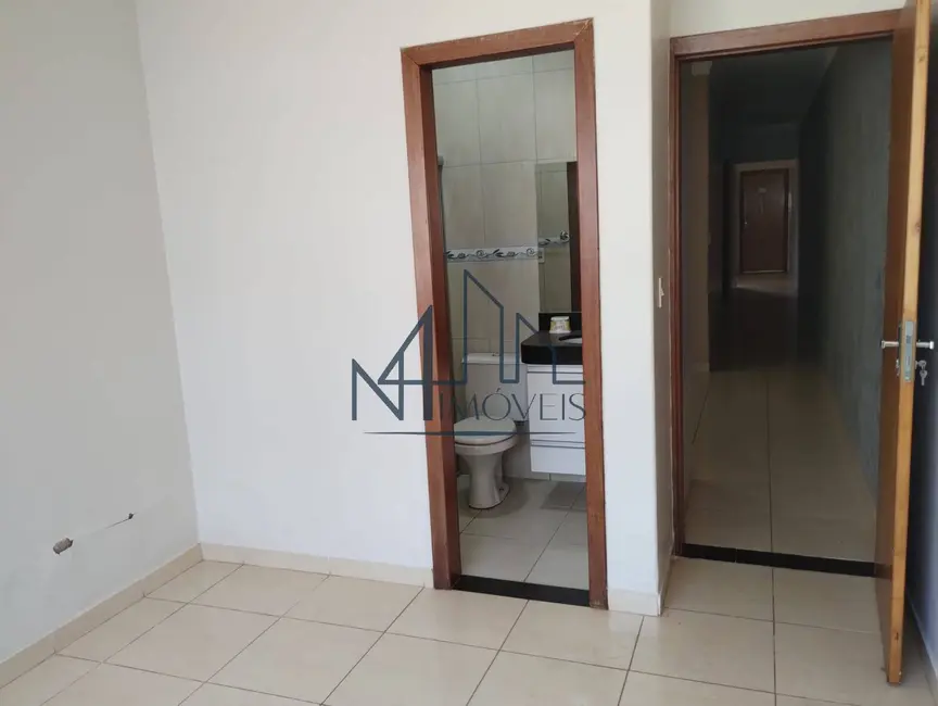 Foto 5 de Casa com 3 quartos à venda, 180m2 em Residencial Center Ville, Goiania - GO