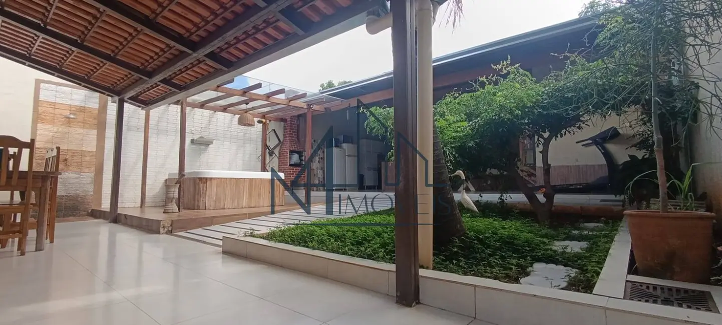 Foto 2 de Casa com 3 quartos à venda, 348m2 em Cardoso Continuação, Aparecida De Goiania - GO