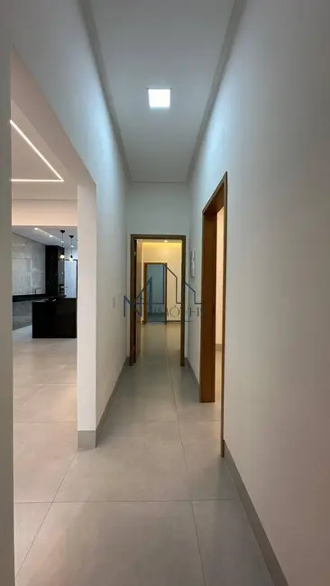 Foto 6 de Casa com 3 quartos à venda, 300m2 em Parque Veiga Jardim, Aparecida De Goiania - GO