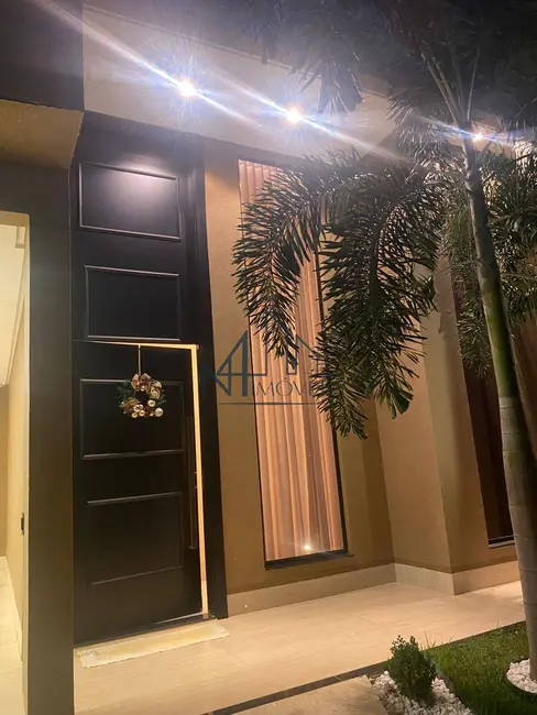 Casa com 3 quartos à venda, 525m2 em Vila Rosa, Goiania - GO - imagem 3 Foto 3 de Casa com 3 quartos à venda, 525m2 em Vila Rosa, Goiania - GO