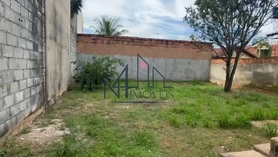 Foto 4 de Casa com 2 quartos à venda, 360m2 em Setor Garavelo, Aparecida De Goiania - GO