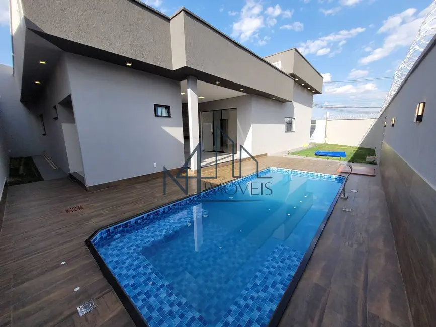 Foto 1 de Casa com 3 quartos à venda, 375m2 em Parque Veiga Jardim, Aparecida De Goiania - GO